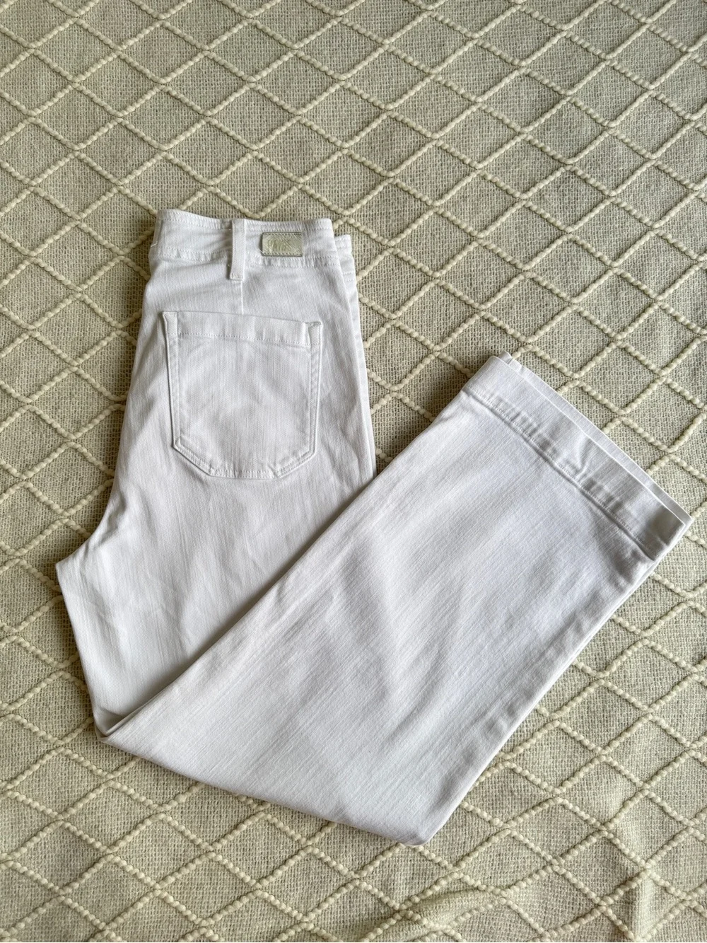 PAIGE Nellie White Wide Leg Crop Jeans Anthropologie Women’s Size 28